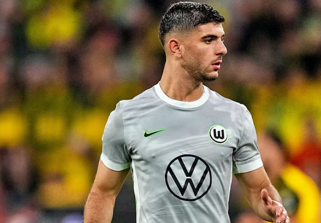 κωνσταντίνος κουλιεράκης, κουλιεράκη, αμυντικός, λίβερπουλ, τότεναμ